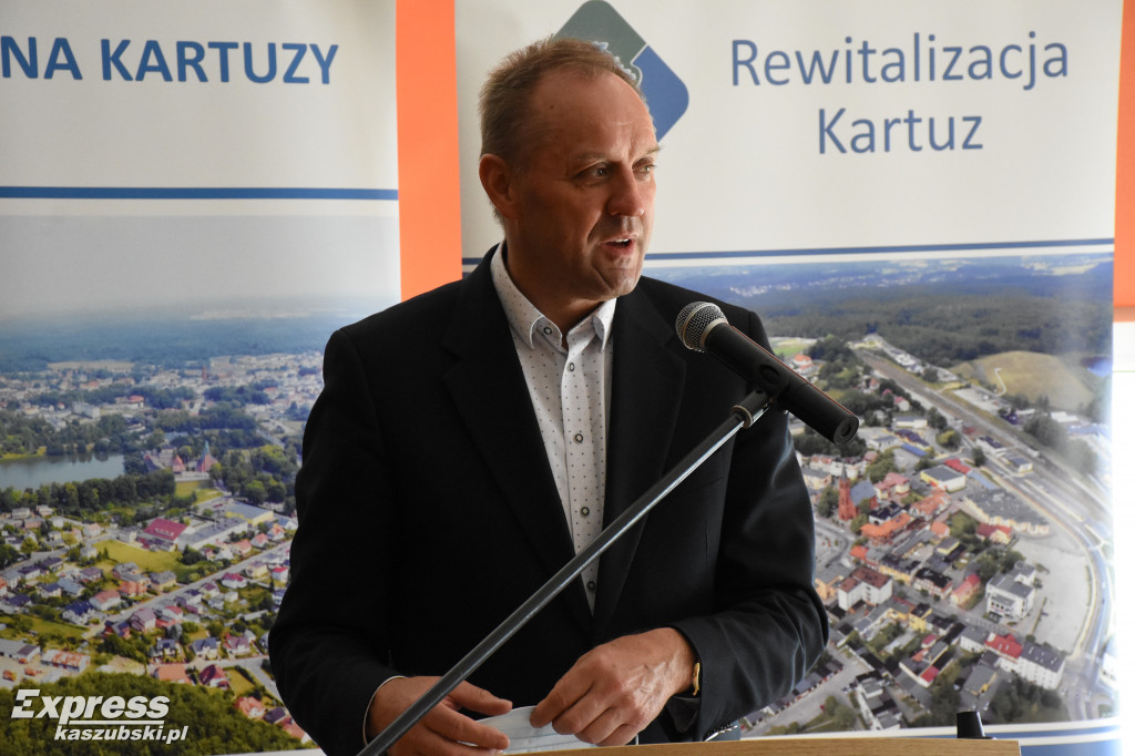 Dodatkowe pieniądze m.in. dla Kartuz i Sierakowic