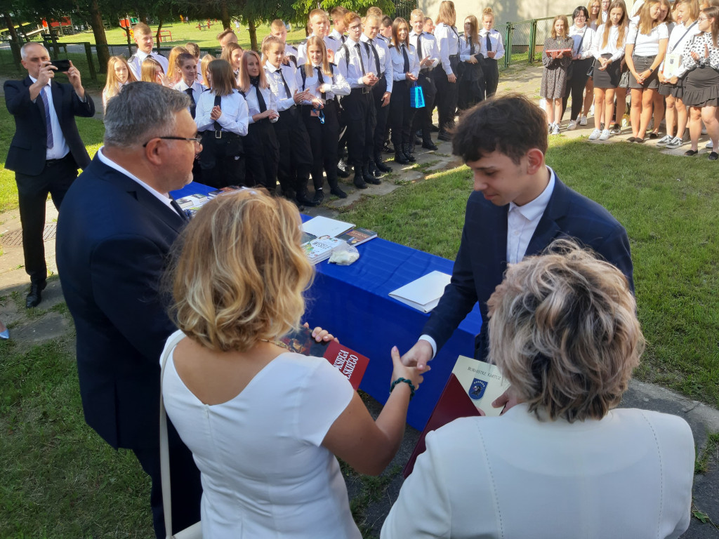 Zakończenie roku w II LO w Kartuzach