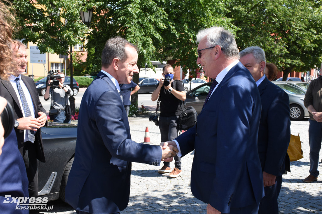 Marszałek Senatu w Sierakowicach