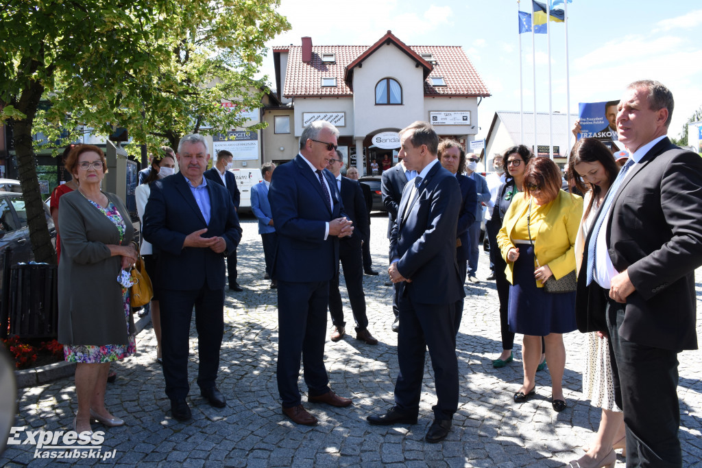 Marszałek Senatu w Sierakowicach