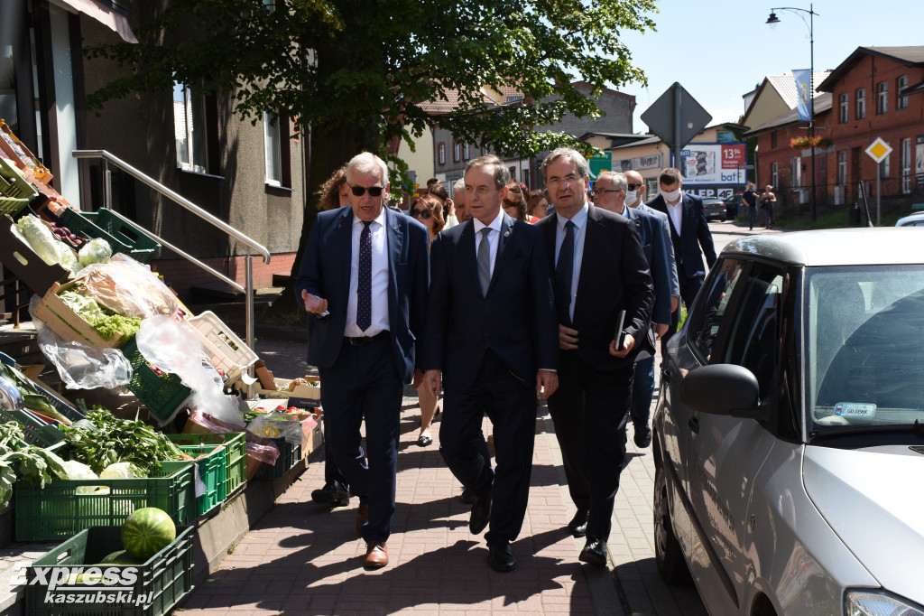 Marszałek Senatu w Sierakowicach