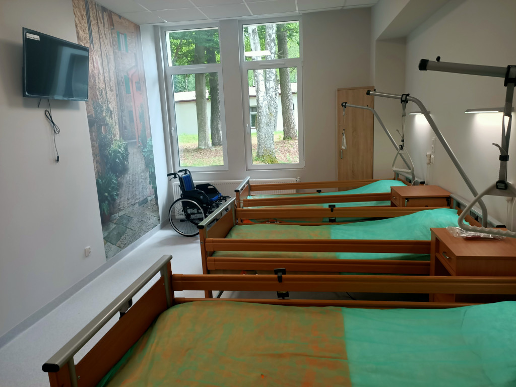Rozbudowany szpital w Dzierżążnie