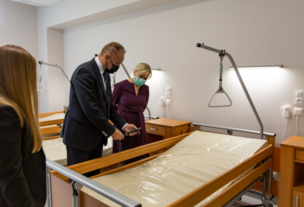Rozbudowany szpital w Dzierżążnie
