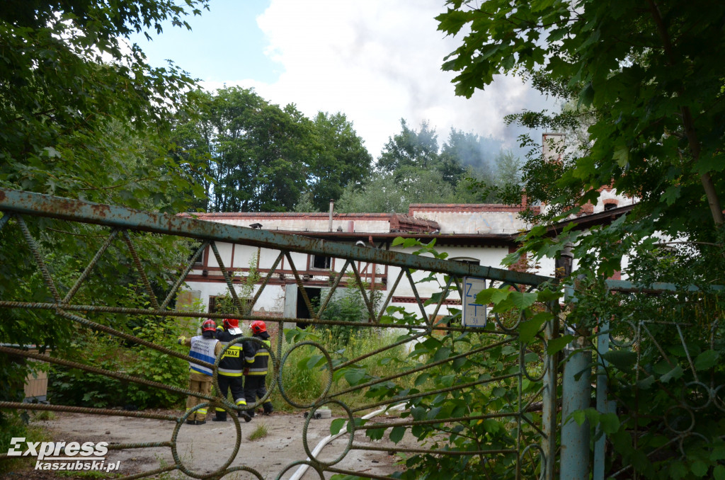Pożar w starym browarze w Kartuzach
