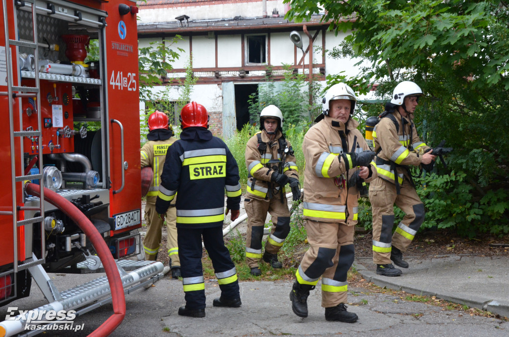 Pożar w starym browarze w Kartuzach