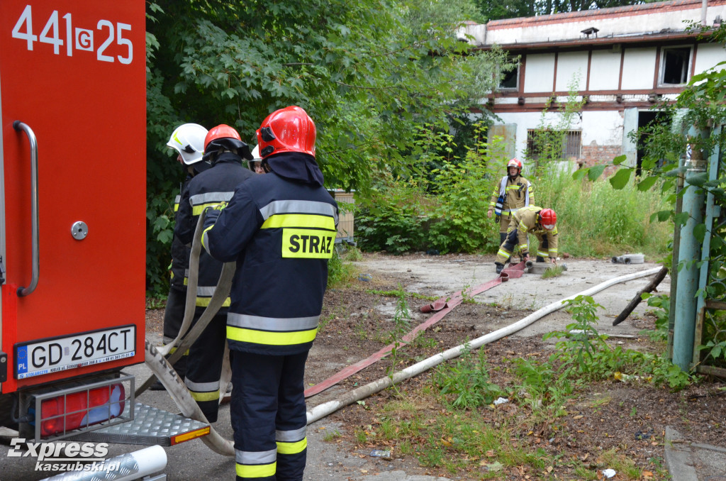 Pożar w starym browarze w Kartuzach