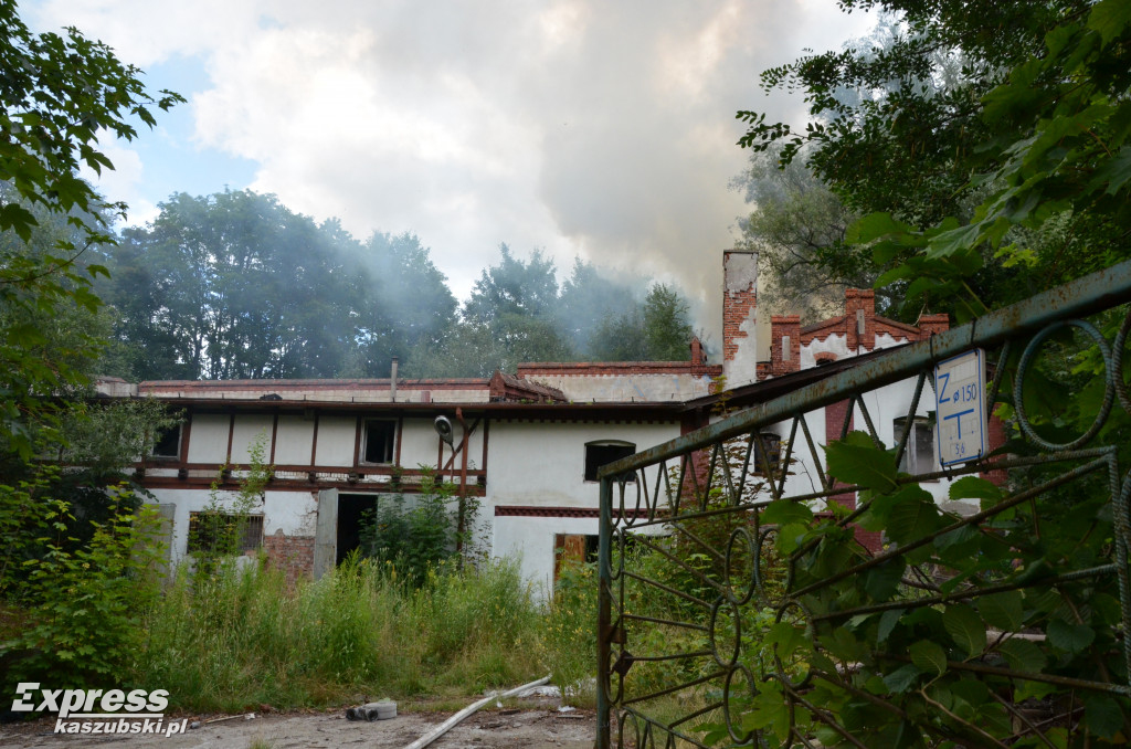 Pożar w starym browarze w Kartuzach