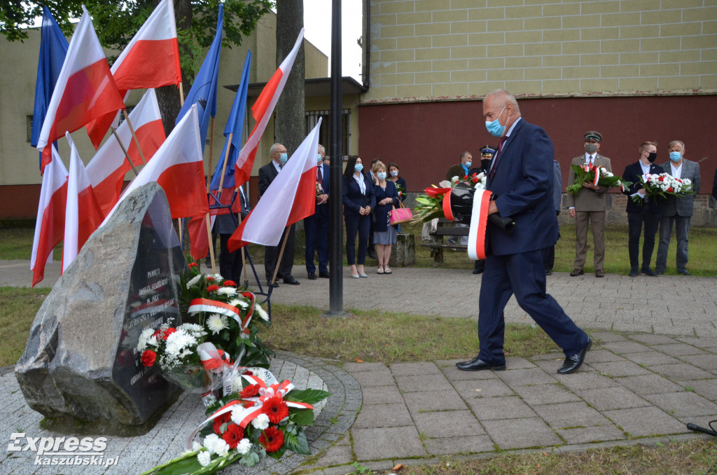 Kartuzy. Uroczystości przy obelisku Inki
