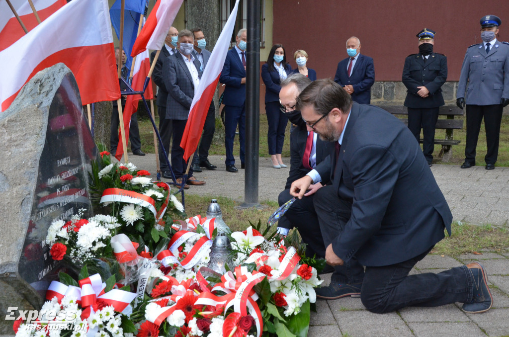 Kartuzy. Uroczystości przy obelisku Inki