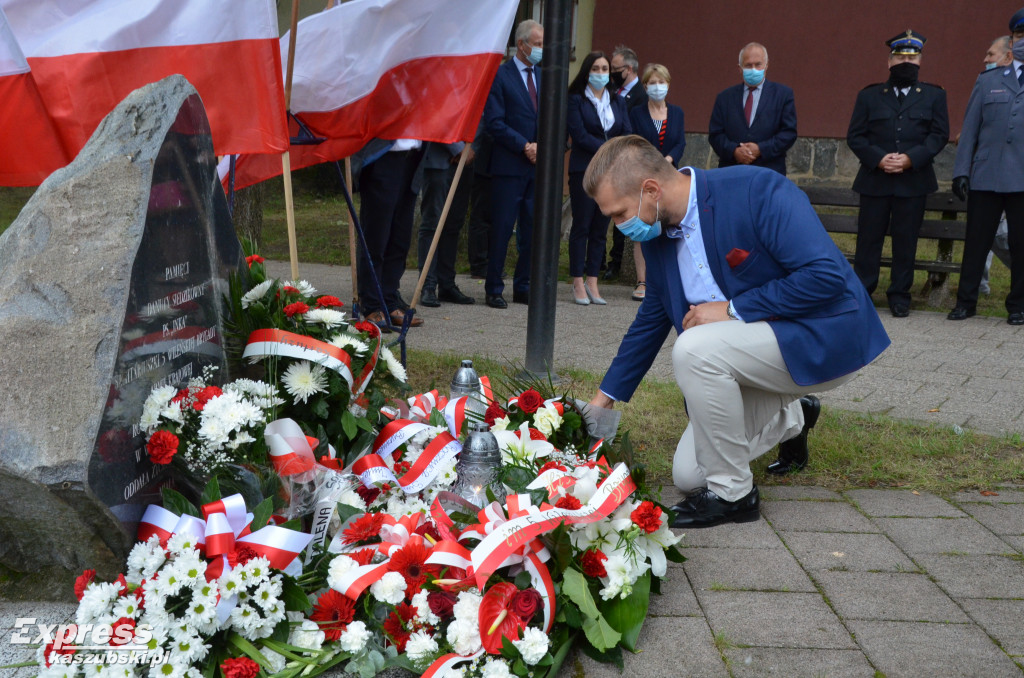Kartuzy. Uroczystości przy obelisku Inki