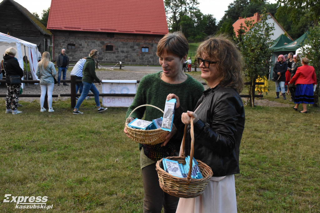 Potańcówka pod Szadym Bukiem