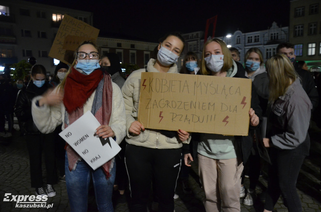 Kartuzy. Protest przeciwko zaostrzeniu prawa do aborcji