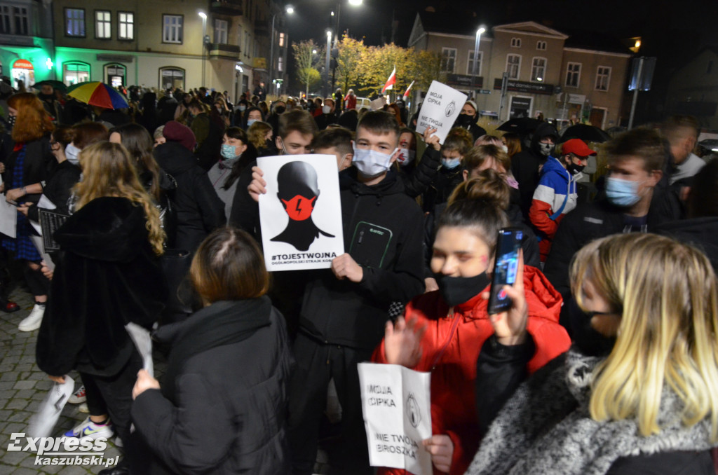 Kartuzy. Protest przeciwko zaostrzeniu prawa do aborcji