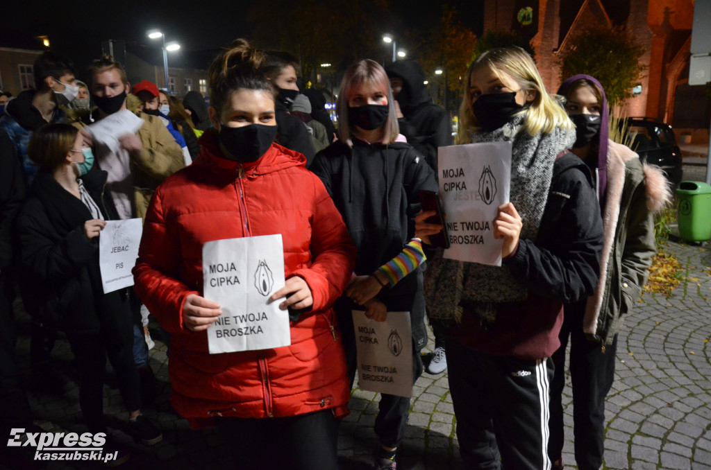 Kartuzy. Protest przeciwko zaostrzeniu prawa do aborcji