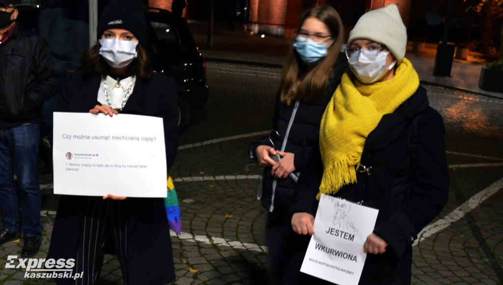 Kartuzy. Protest przeciwko zaostrzeniu prawa do aborcji