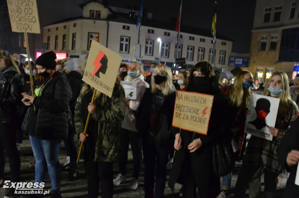 Kartuzy. Protest przeciwko zaostrzeniu prawa do aborcji