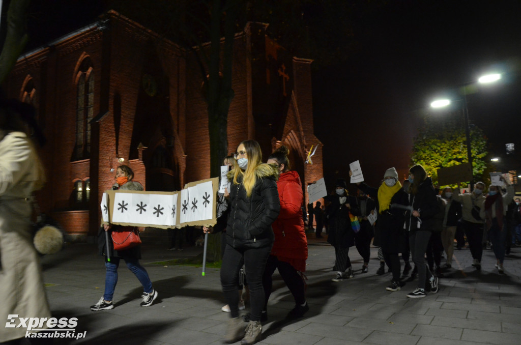 Kartuzy. Protest przeciwko zaostrzeniu prawa do aborcji