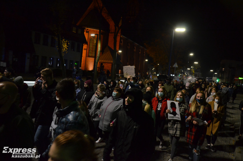 Kartuzy. Protest przeciwko zaostrzeniu prawa do aborcji