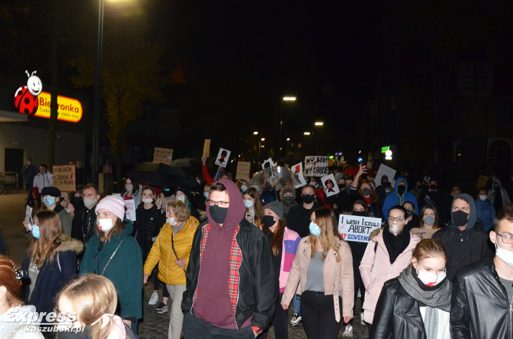 Kartuzy. Protest przeciwko zaostrzeniu prawa do aborcji