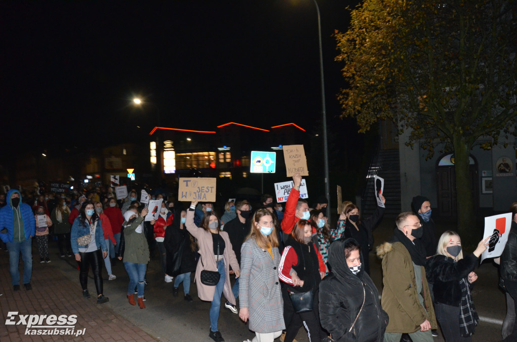 Kartuzy. Protest przeciwko zaostrzeniu prawa do aborcji