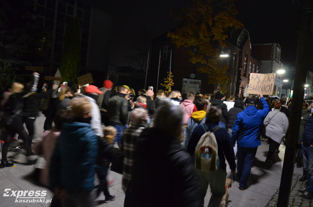 Kartuzy. Protest przeciwko zaostrzeniu prawa do aborcji