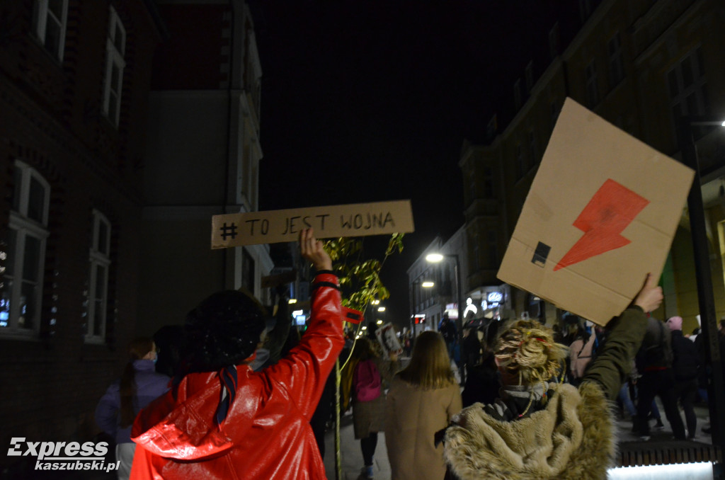 Kartuzy. Protest przeciwko zaostrzeniu prawa do aborcji