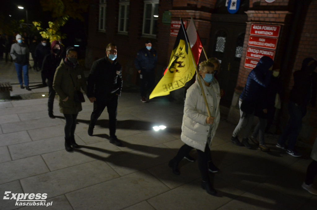 Kartuzy. Protest przeciwko zaostrzeniu prawa do aborcji