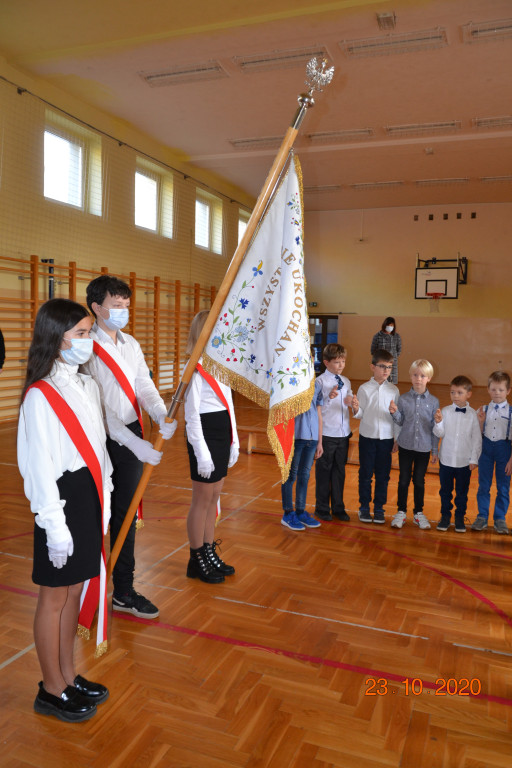 Ślubowanie w SP nr 1 w Żukowie