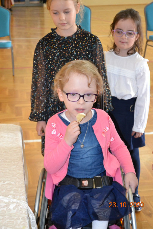 Ślubowanie w SP nr 1 w Żukowie