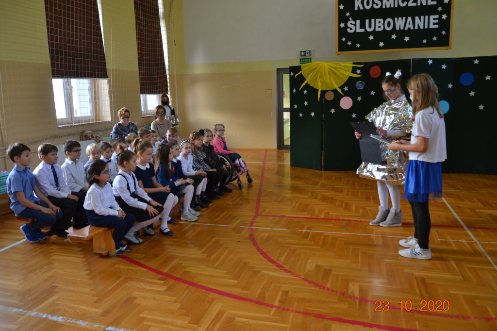 Ślubowanie w SP nr 1 w Żukowie