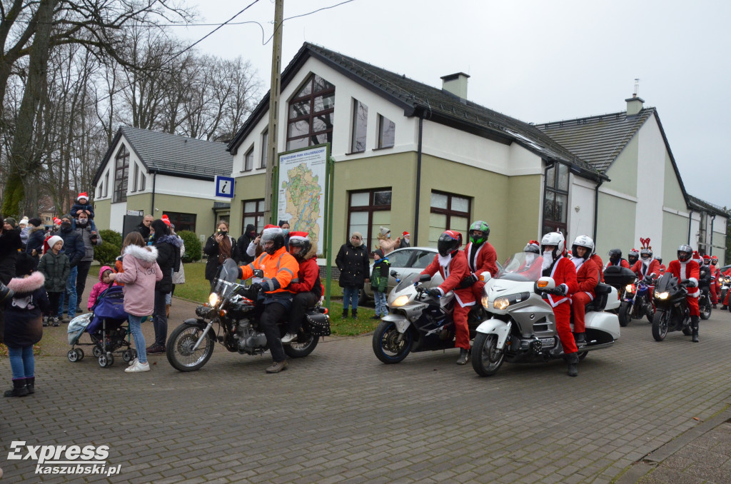 Mikołajkowy przejazd w Kartuzach