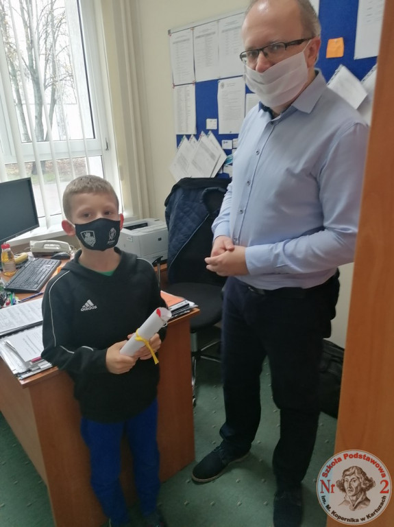 Uczniowie SP nr 2 podarowali wiersze