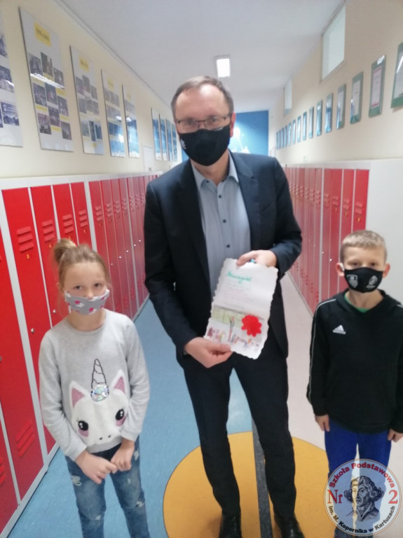 Uczniowie SP nr 2 podarowali wiersze