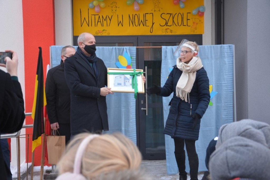 Otwarcie szkoły w Tuchomiu