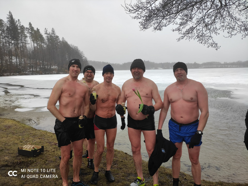 Przodkowskie Morsy uczciły Dzień Kobiet