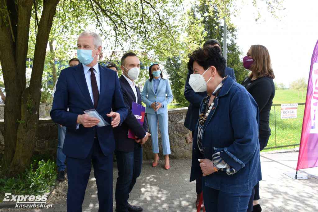 Konferencja Lewicy ws. kartuskiego szpitala