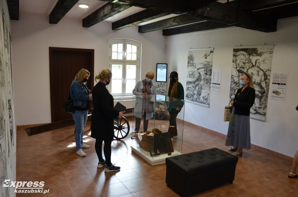 Kartuzy. Weekend Muzeów i konkurs krawiecki