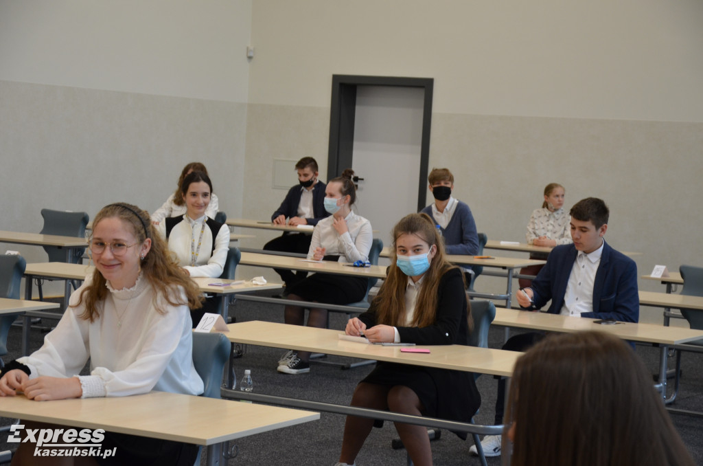 Egzamin ósmoklasisty w SP nr 2 w Kartuzach