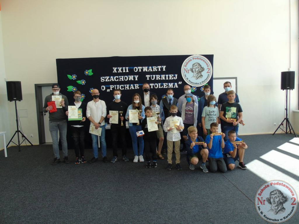 Otwarty turniej szachowy w SP nr 2 w Kartuzach
