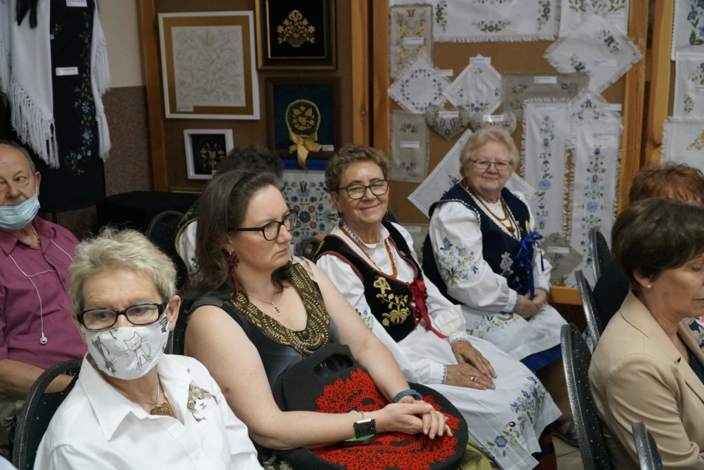 XXVI Wojewódzki konkurs Haftu Kaszubskiego - Linia 2021