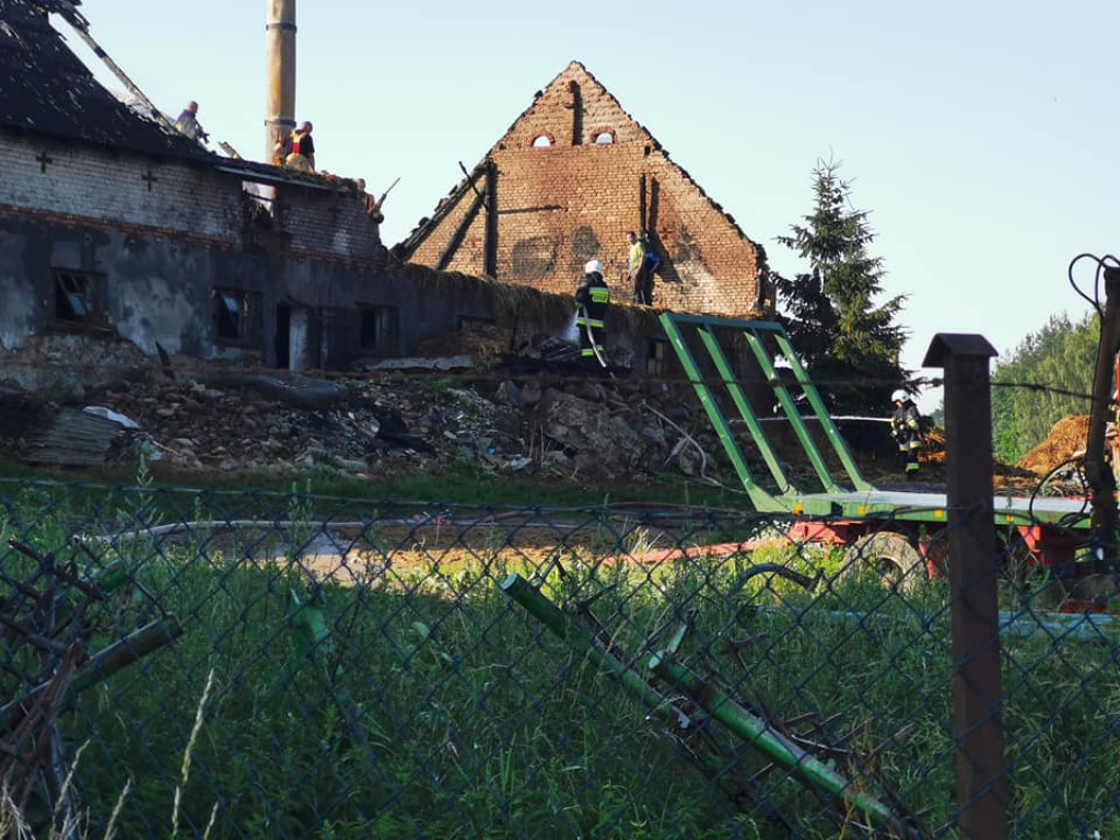 Potężny pożar w Żukowie