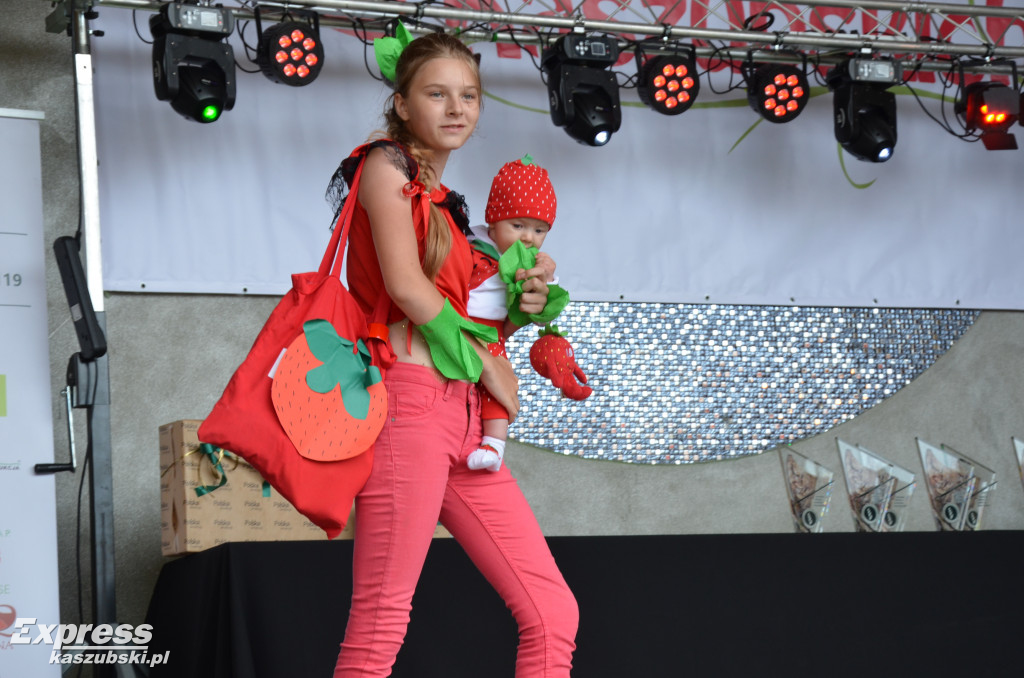 V Festiwal Truskawek Kaszubskich w Chmielnie