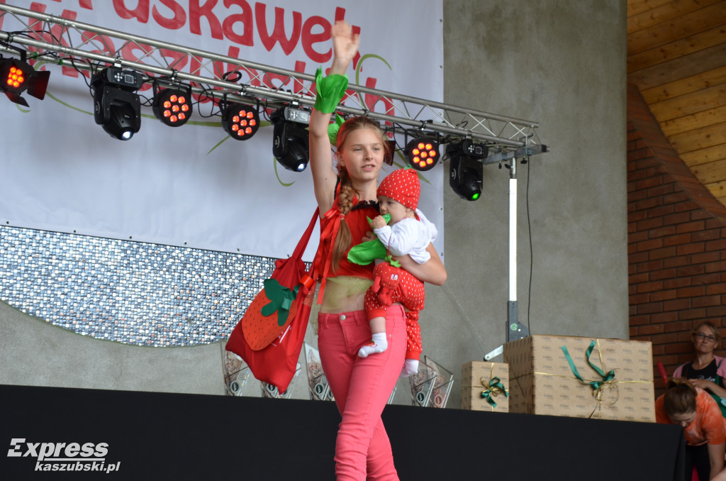 V Festiwal Truskawek Kaszubskich w Chmielnie