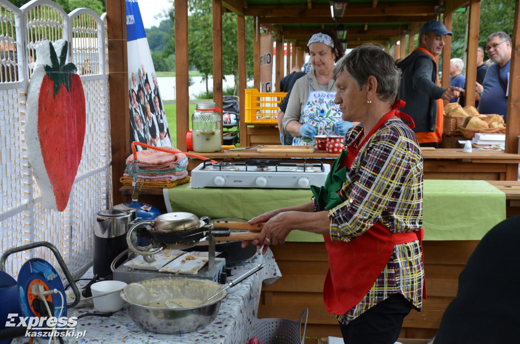 V Festiwal Truskawek Kaszubskich w Chmielnie