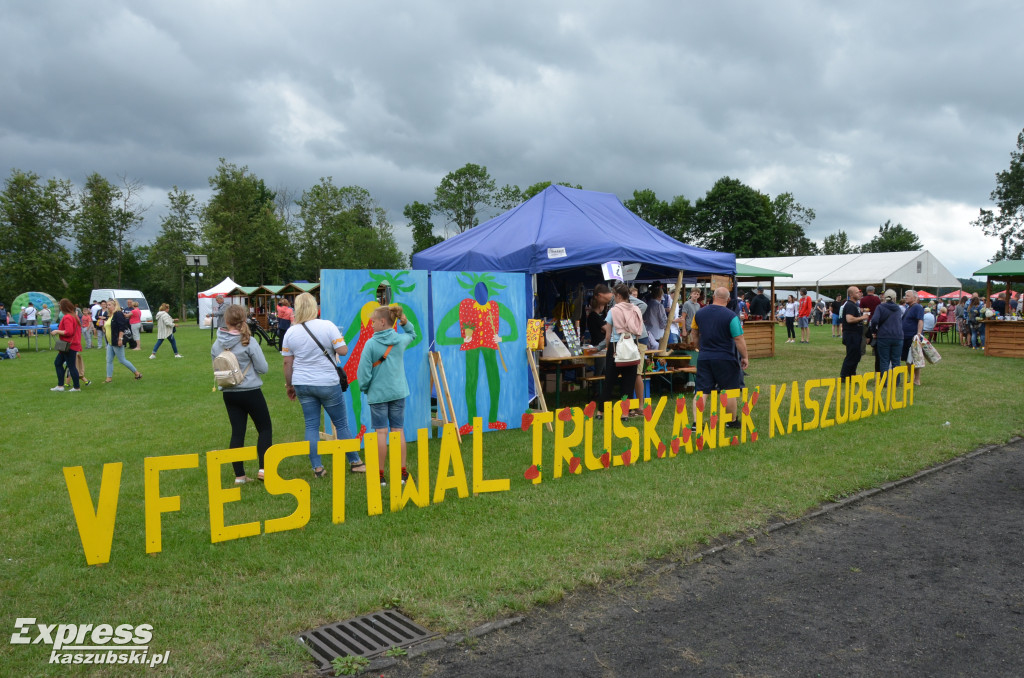 V Festiwal Truskawek Kaszubskich w Chmielnie