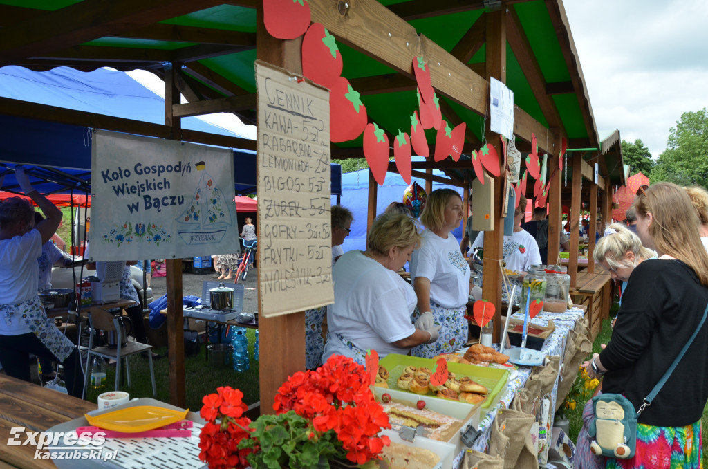 V Festiwal Truskawek Kaszubskich w Chmielnie