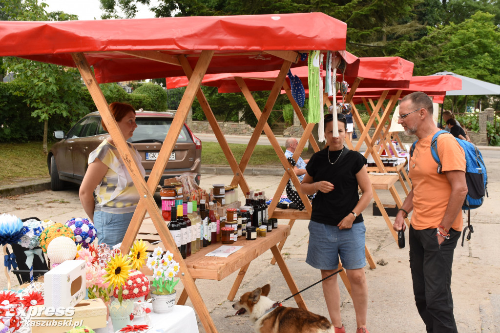 Czwartkowe targowiska w Chmielnie