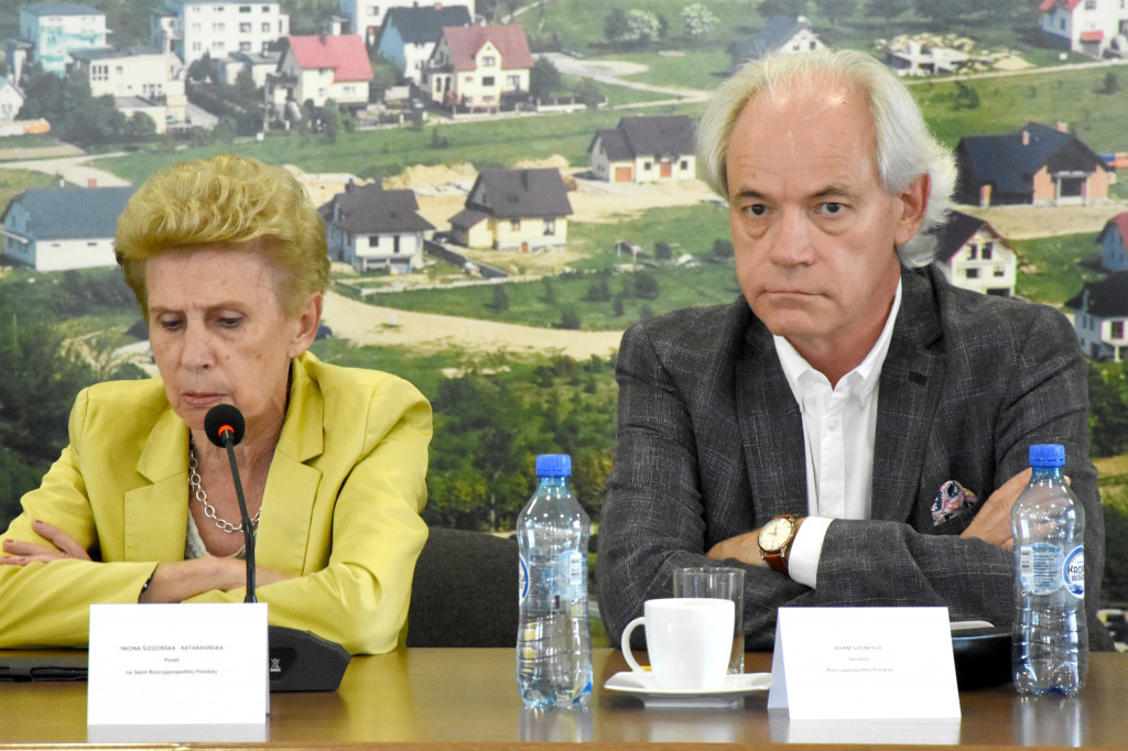 Parlamentarzyści KO w Sierakowicach
