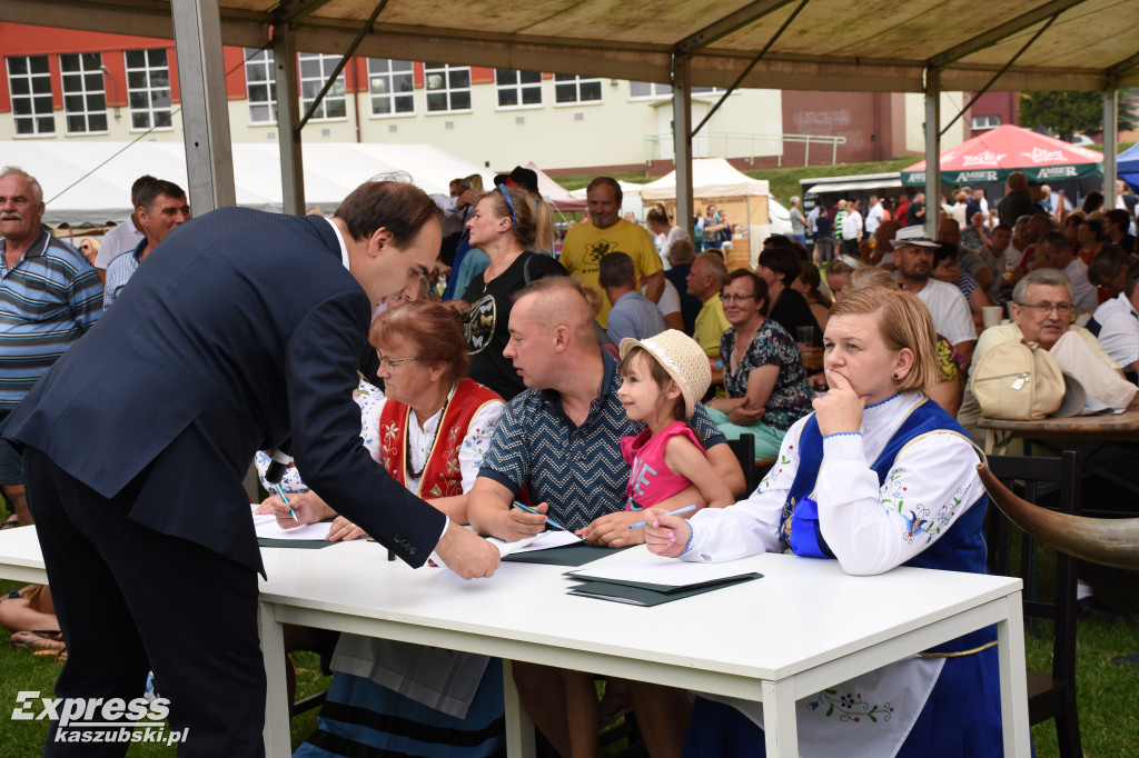 Mistrzostwa w Zażywaniu Tabaki