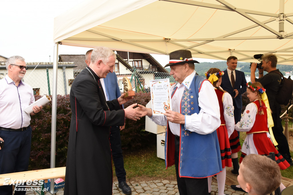 Kapsuła czasu zakopana w Chmielnie